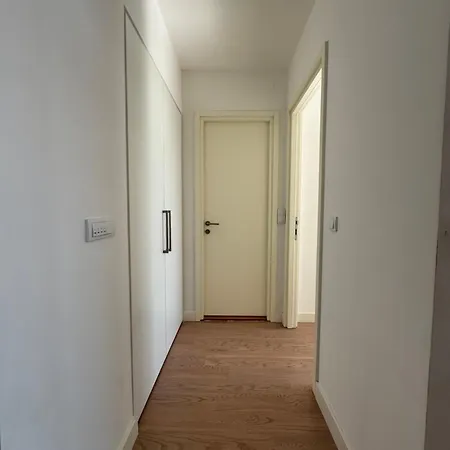 Na Vodi - Waterfront Apartment