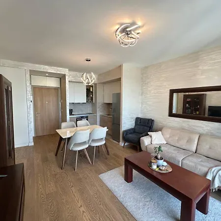 Na Vodi - Waterfront