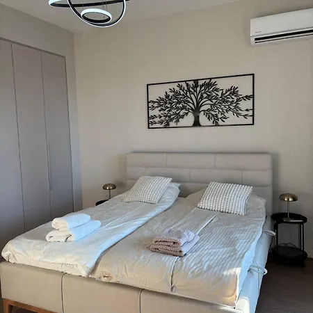 Na Vodi - Waterfront Appartement *